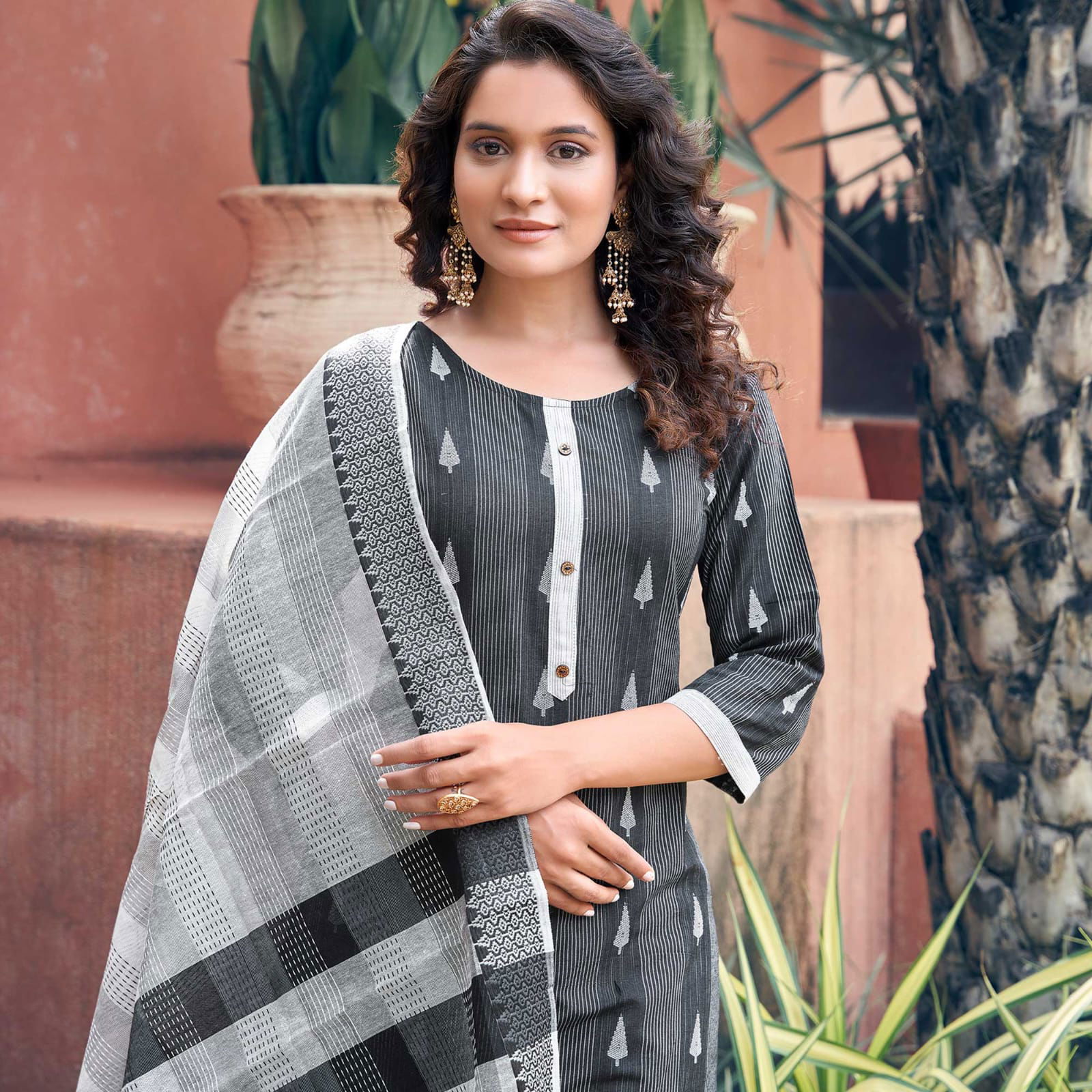 Kalaai Daily Wear Cotton Printed Kurti With Bottom Dupatta Catalog